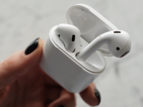 Airpods มีกี่รุ่น แอร์พอร์ตละรุ่นราคาเท่าไหร่